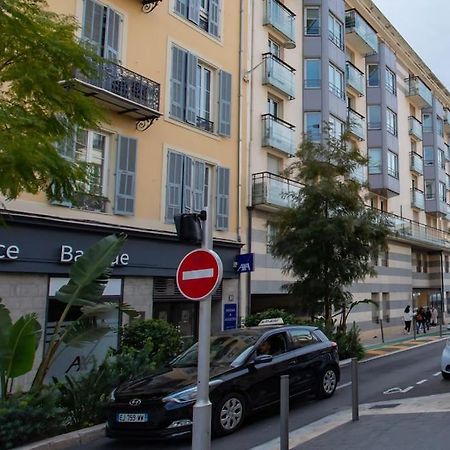 L18 Central Parking Terrace Ac 10Mins Walk To Beaches Nice Bagian luar foto