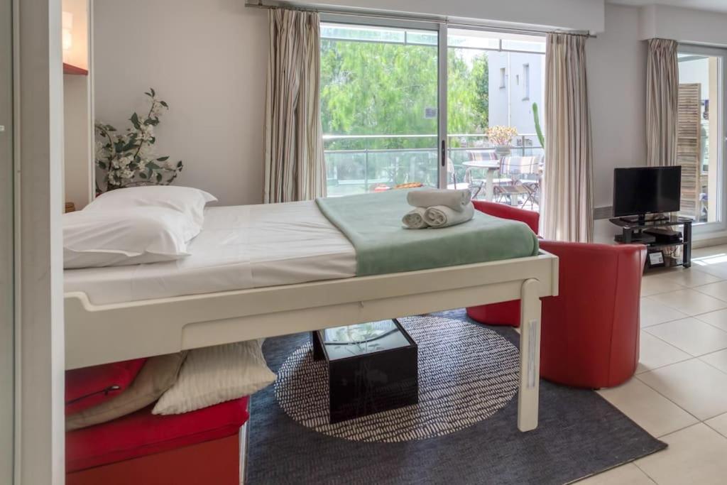 L18 Central Parking Terrace Ac 10Mins Walk To Beaches Nice Bagian luar foto