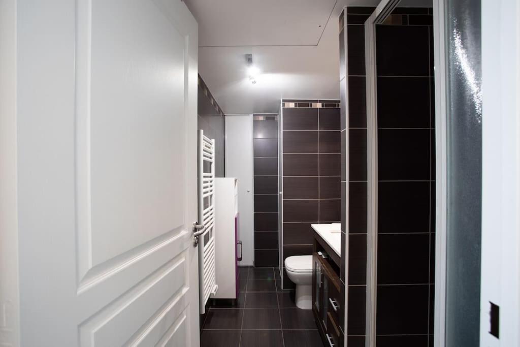 L18 Central Parking Terrace Ac 10Mins Walk To Beaches Nice Bagian luar foto